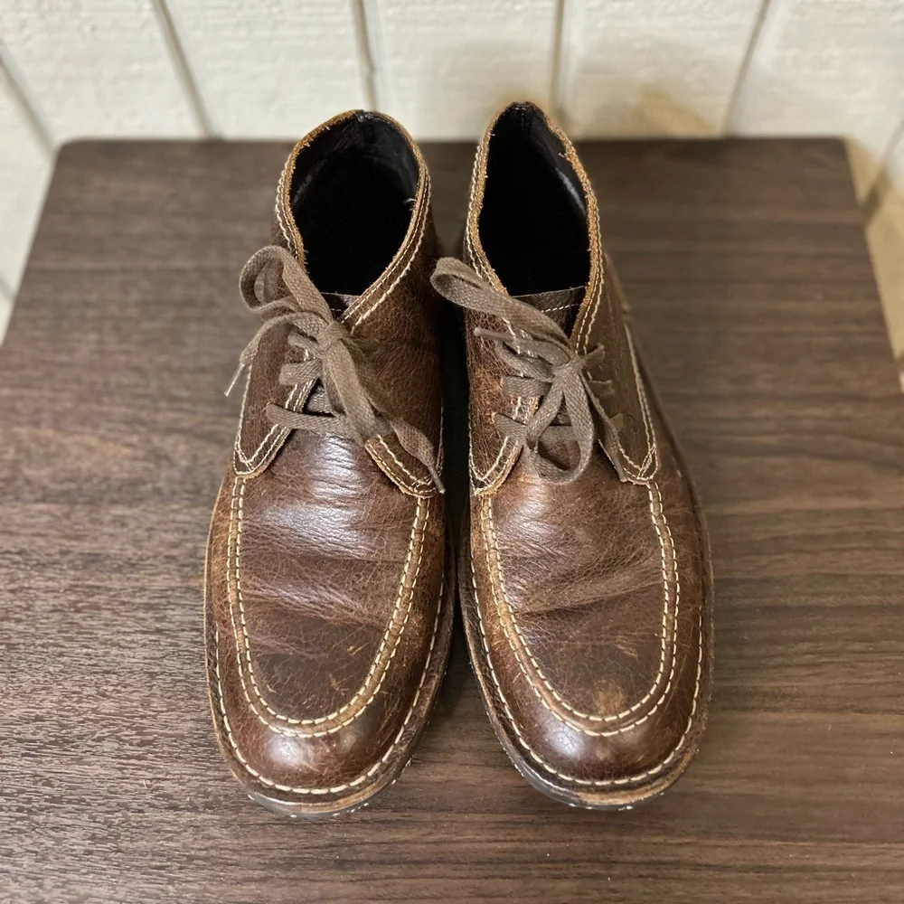 John Varvatos Leather Chukka Boots, size 8.5.
